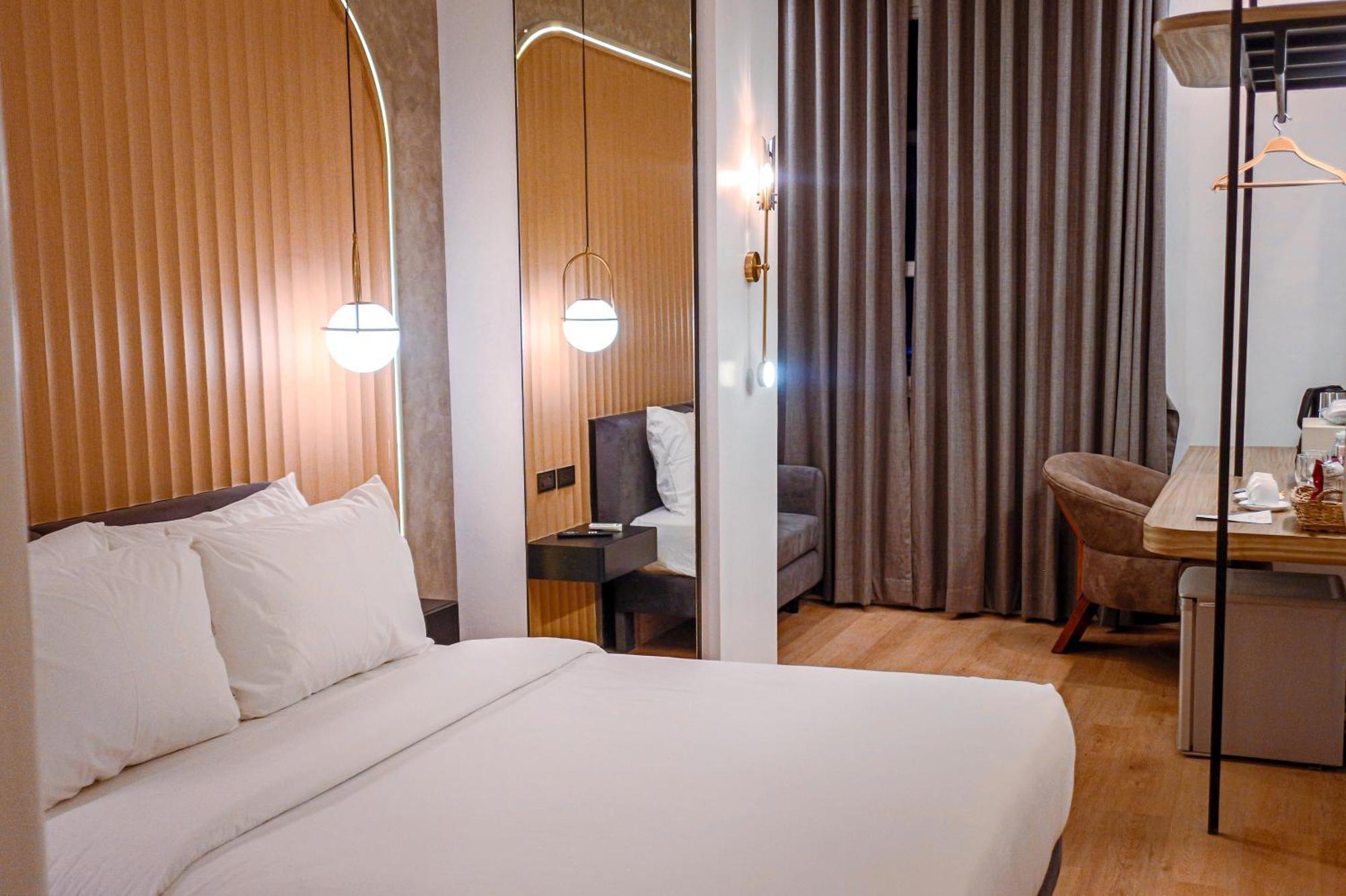 Azzurro Hotel Анхелес Екстер'єр фото