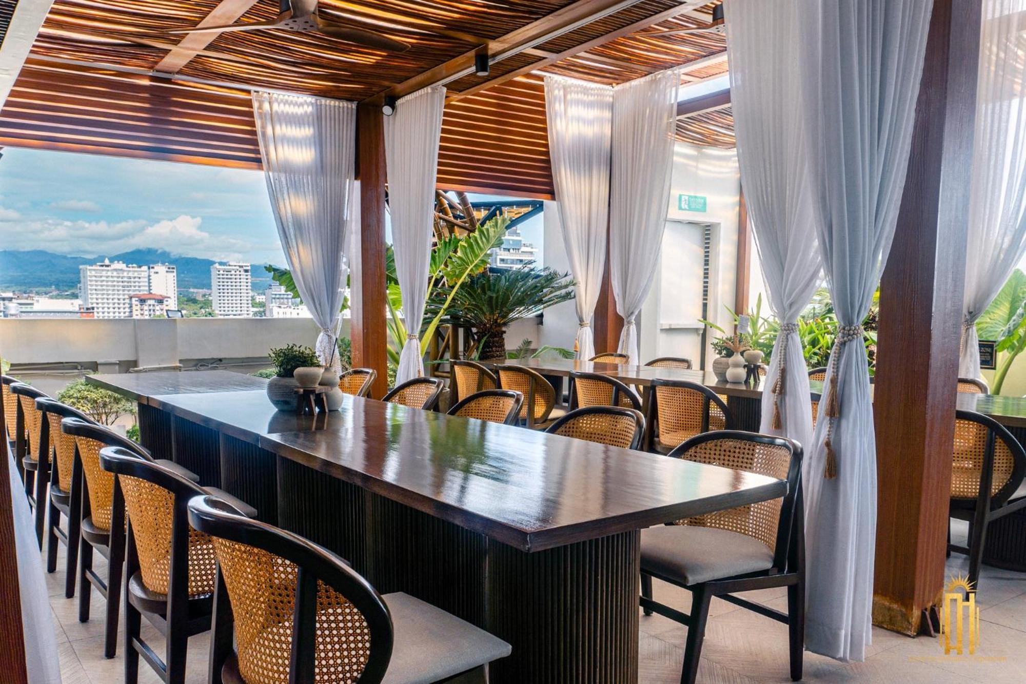 Azzurro Hotel Анхелес Екстер'єр фото