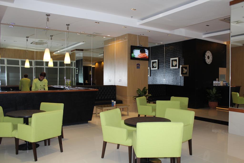 Azzurro Hotel Анхелес Екстер'єр фото