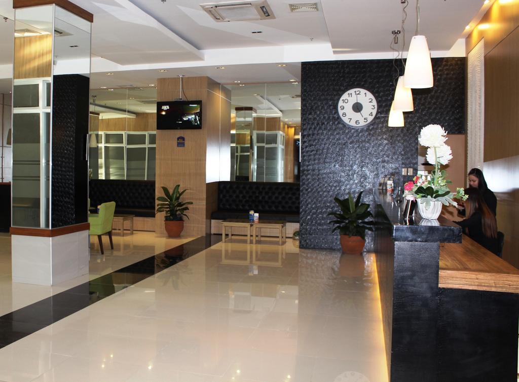 Azzurro Hotel Анхелес Екстер'єр фото